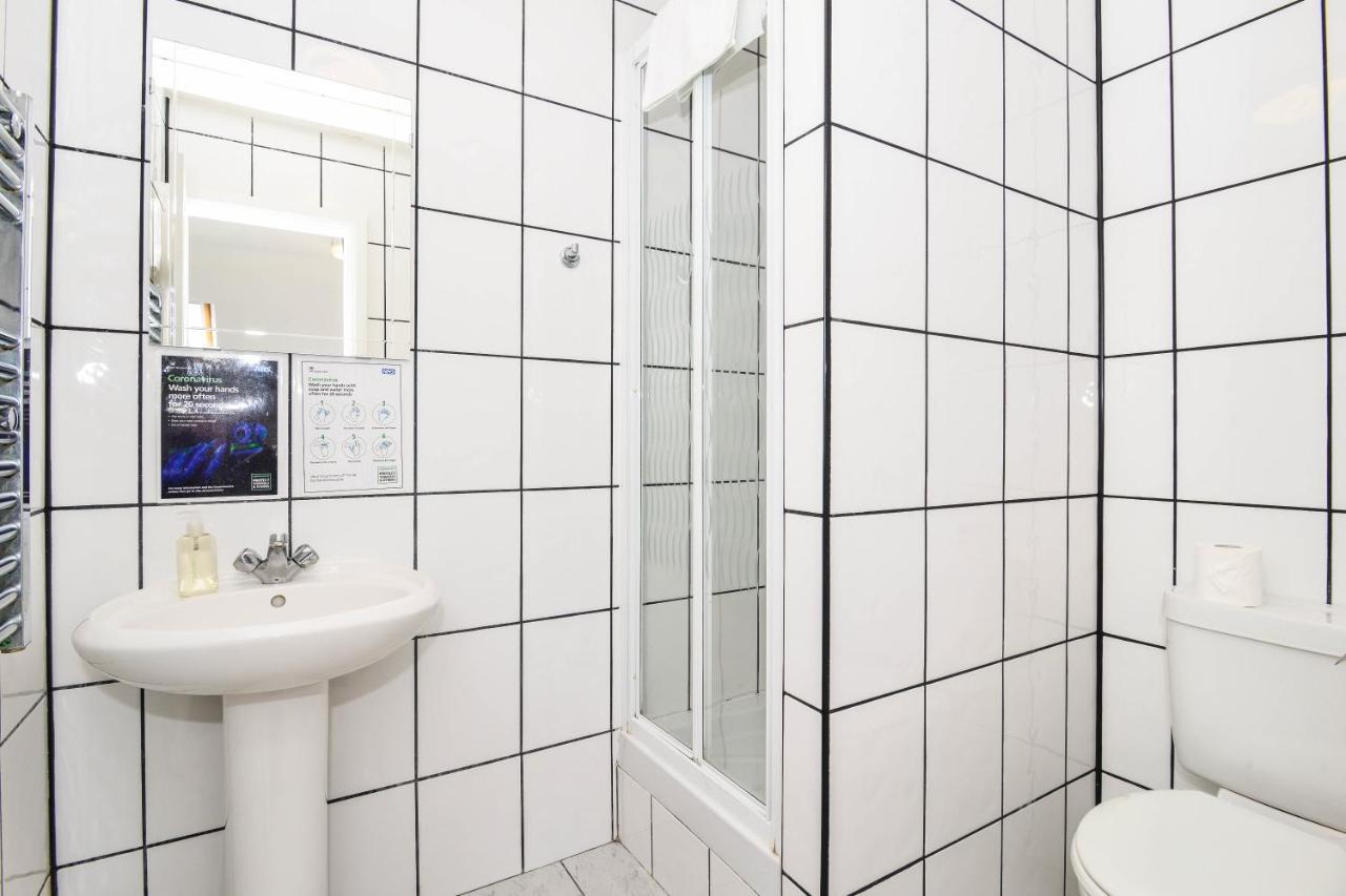 Standard Twin Room,1316676712:JPEG