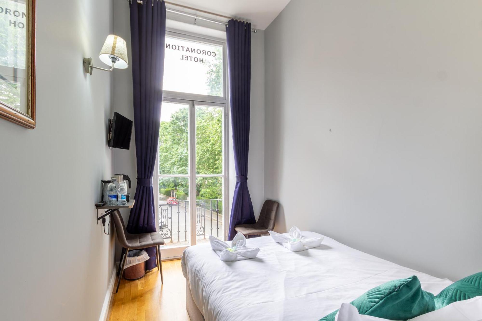 Double Room,1593125937:JPEG
