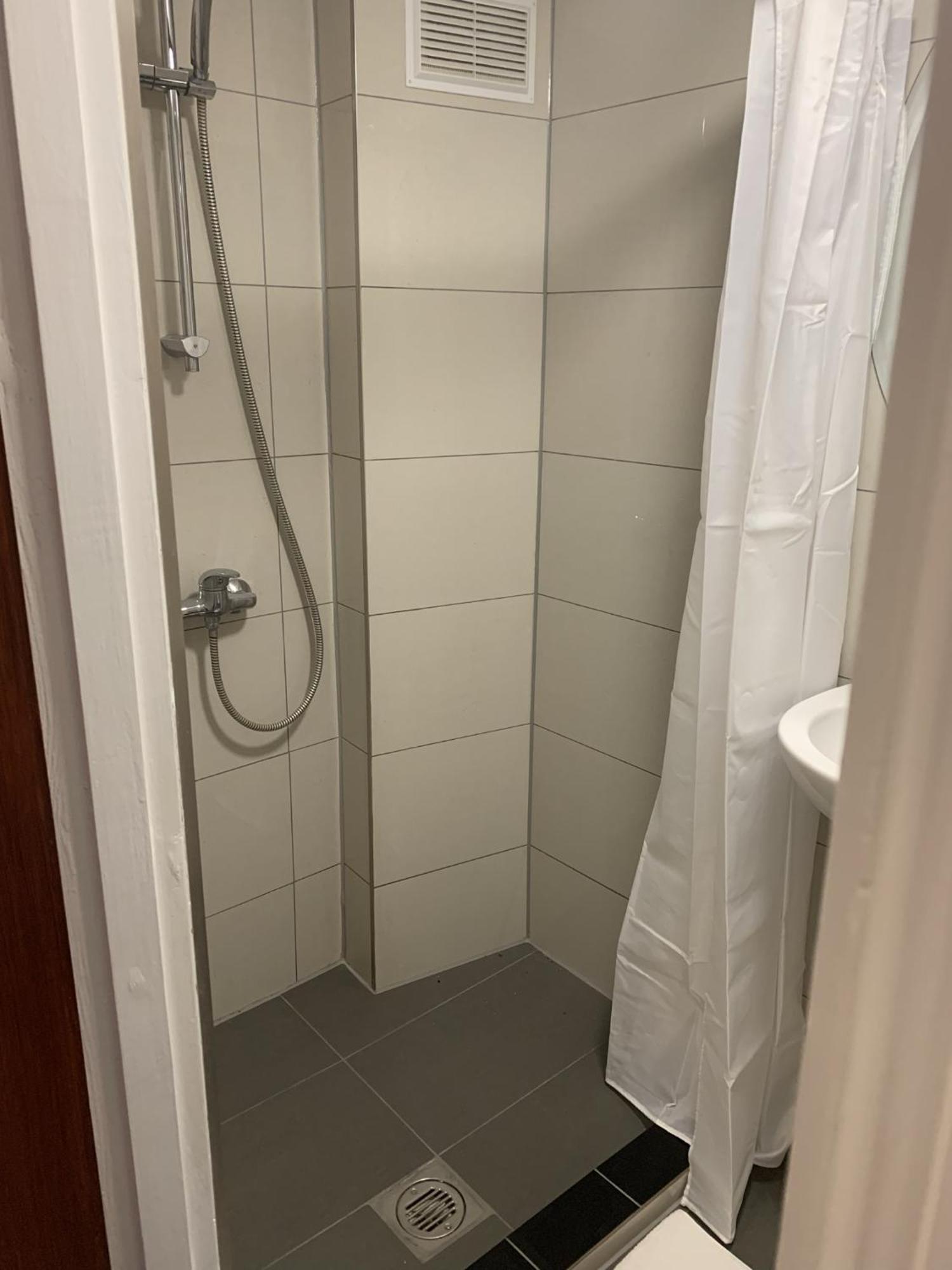Standard Quadruple Room,1623645439:JPEG