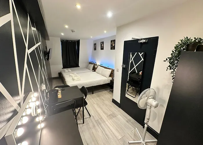 Amsterdam Hotel